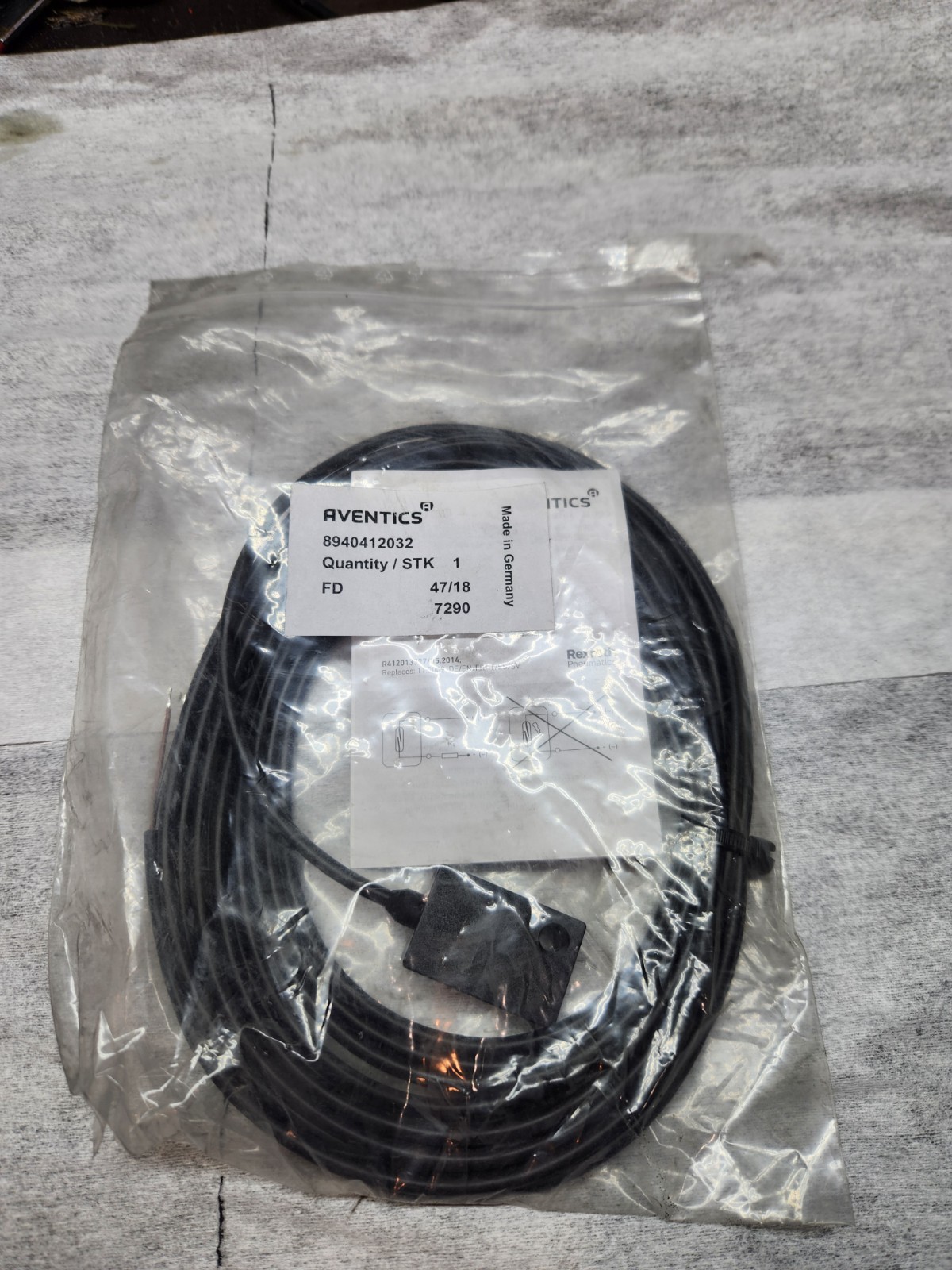 Aventics 8940412032 Reed Proximity Sensor 10-48v-ac