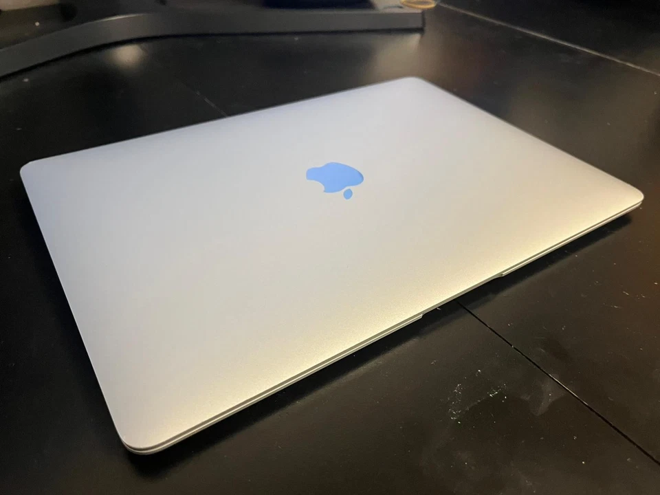 MacBook Air (M1, 2020) 13,3" - 16GB RAM, 512GB SSD - 8-Core GPU