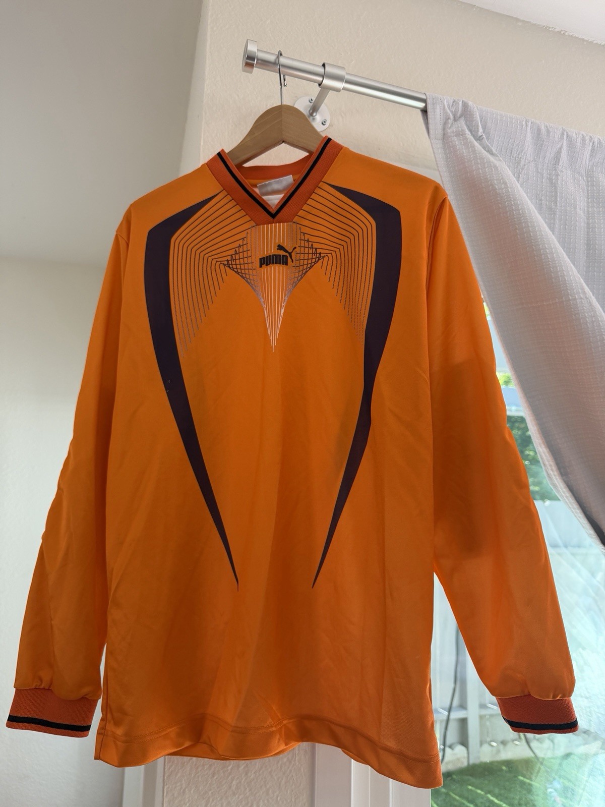 Vintage PUMA Goalkeeper Jersey Orange Long Sleeve