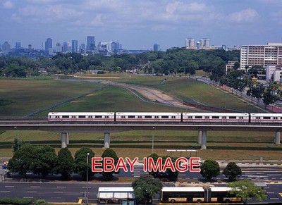 FOTO MALAYSIA EISENBAHN WESTBOUND MRT AT MARSILING.  (2) 4. Februar 2005