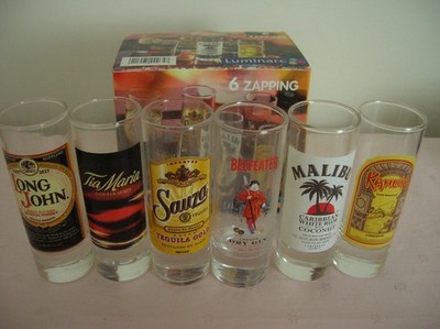 6 Shotgläser mit Druck versch. Spirituosen Luminarc France Malibu Tia Maria u.a,