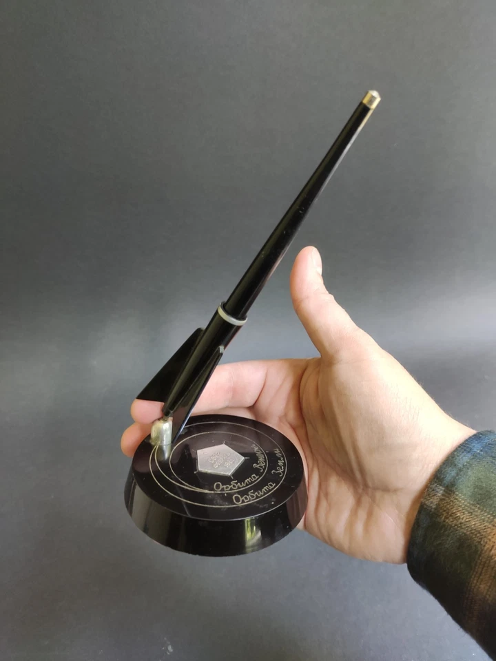 Винтажная Советская Космическая Ракетная Ручка CCCP 1961 Настольная Венера Земля Чрезвычайно Редкая! - Изображение 2 из 4