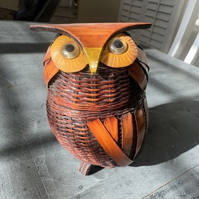 VTG Owl Bird Wicker Rattan Lidded Woven figural Basket/Storage Box Glass Eyes 6''