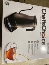 Chef'sChoice Electric Kettle Matte Black 1200 Watts with Auto-Shutoff