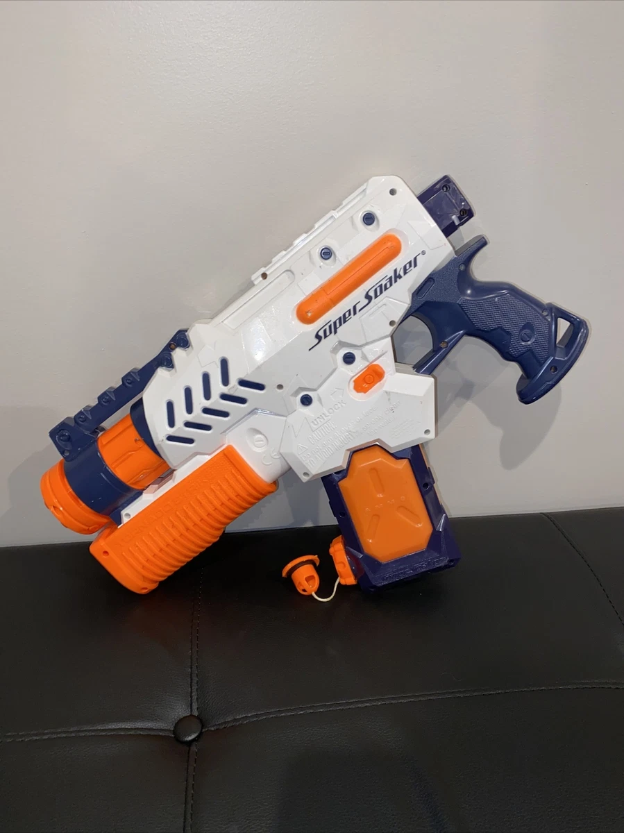 Super soaker powerful on sale strike blaster