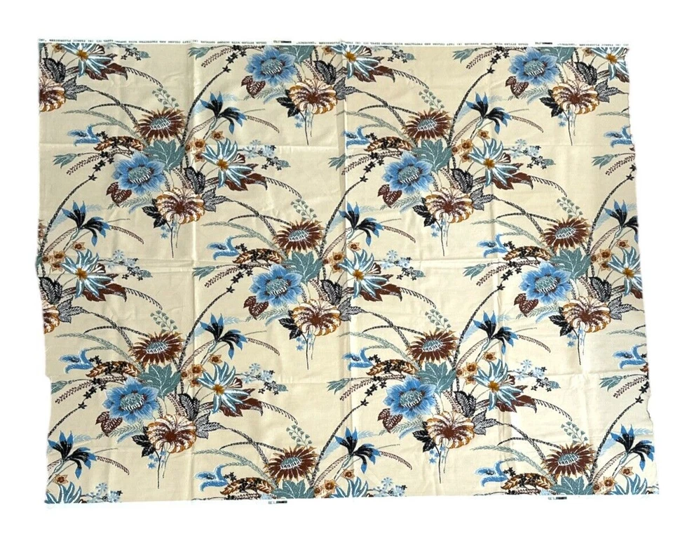 Tela Flor Silvestre Floral Azul Crema Dupont Savalux Gramercy Años 70 57"Lx 53" W De Colección Foto 3 de 4