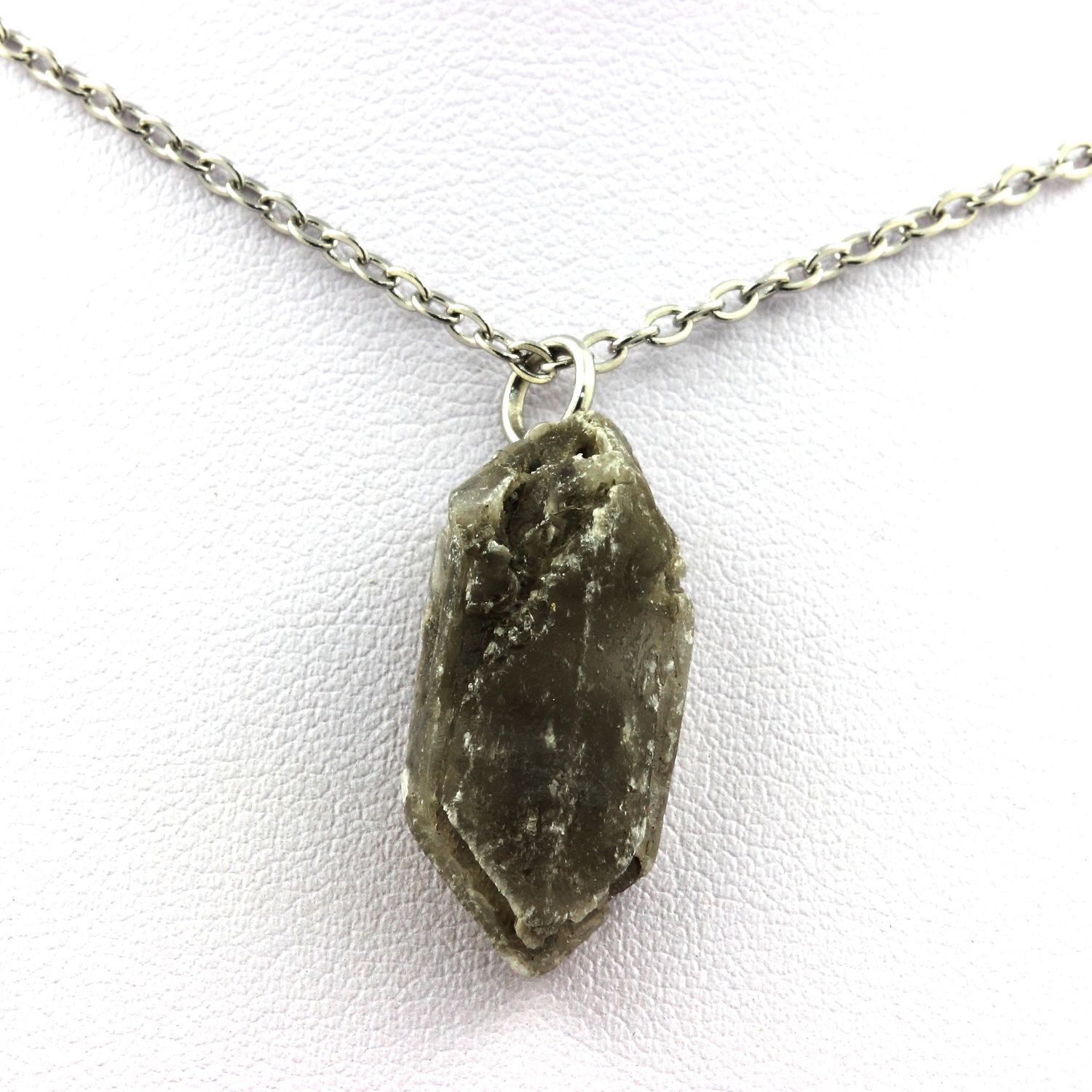 Collier Gypse Brut 16 ct d'Isère Pendentif de Haute Minéralogie