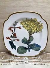 Spode Williamsburg "Burgess Botanicals" Plate Floral Decor Gold Trim