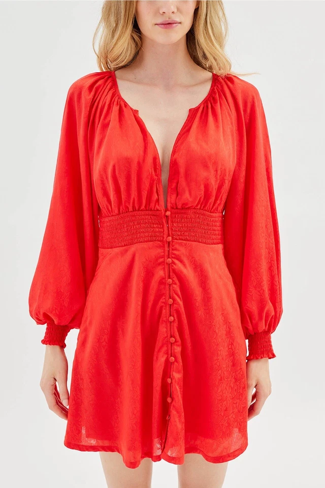 Mini Vestido Urban Outfitters Rebecca Manga Larga Rojo Cereza Talla Pequeña Foto 2 de 4