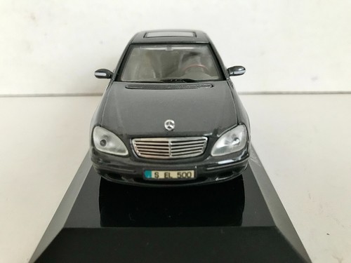 Mercedes S W220 Dark Gray Maisto 1:43 - Picture 7 of 8