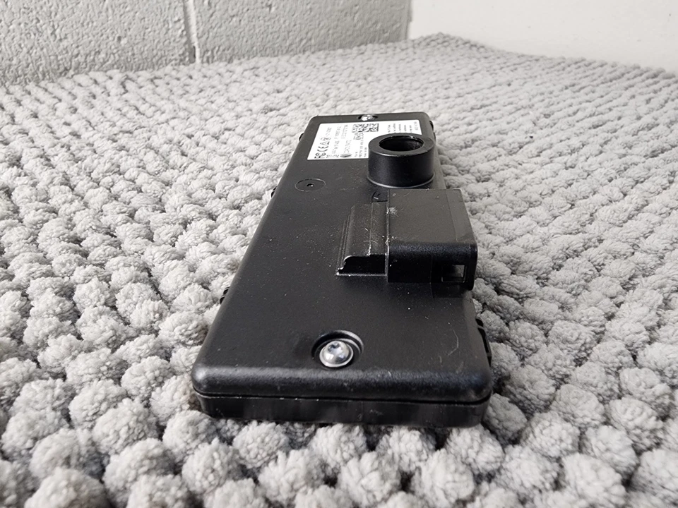 2021-2024 Tesla Model X/S Security Controller Module Unit OEM 1606557-91-C - Image 3 of 4