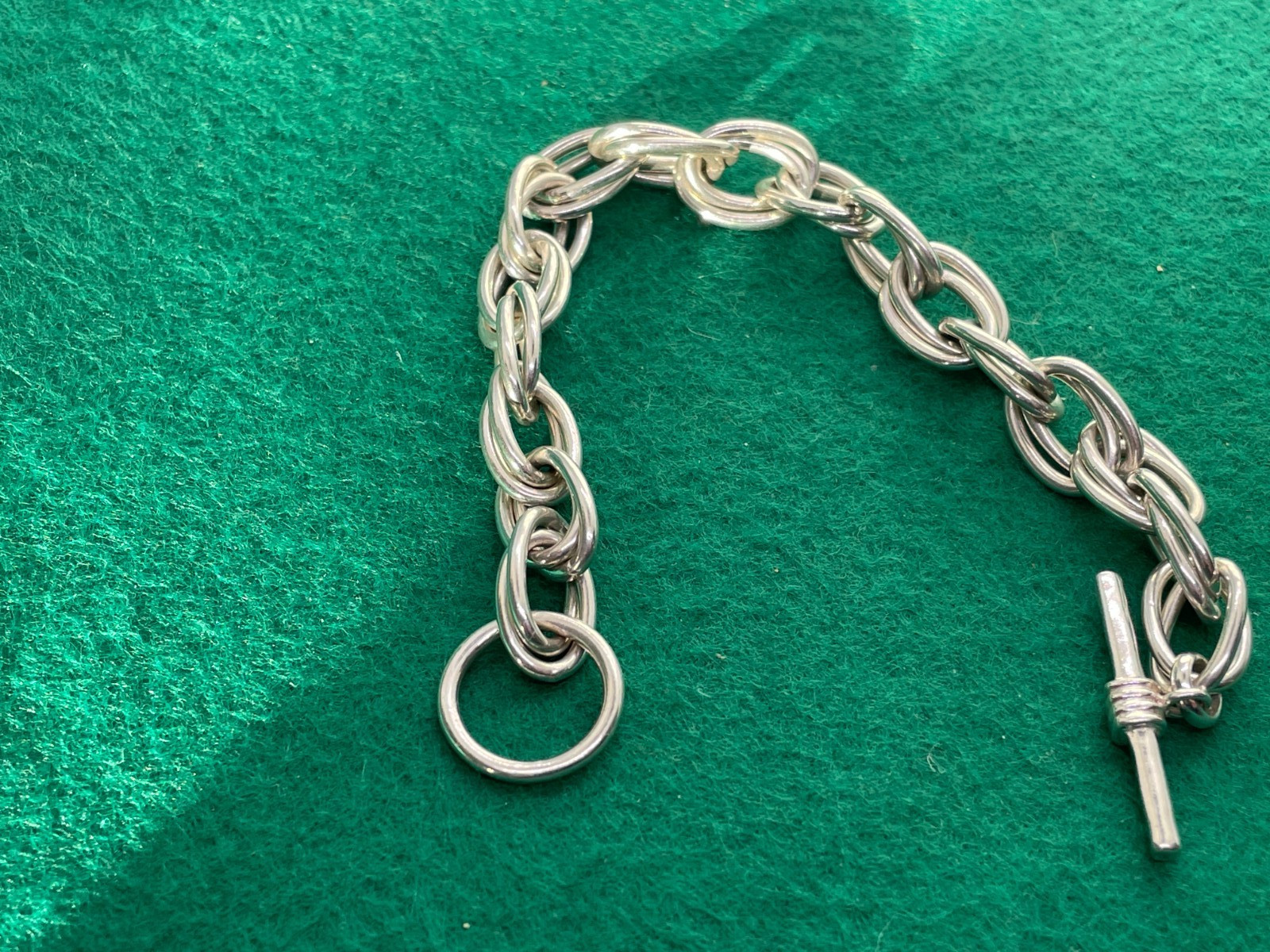 SOLID STERLING SILVER OVAL LINK TOGGLE BRACELET 3… - image 2