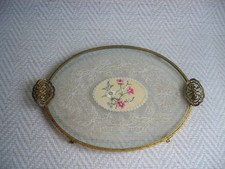 Ovales Messingtablett,antik, Glas u. Spitzendecke