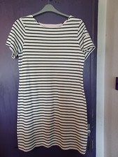 JOULES WHITE AND NAVYSTRIPE TSHIRT DRESS SIZE 14
