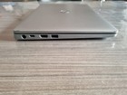 Foto 6 di 9