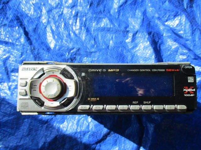Sony CDX-F5500 CD player MP3 XM radio head unit CD Receiver deck
