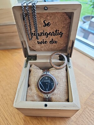 Holzkern Vision Walnuss/Marmor Uhr mit Zubehör und Wechsellünette