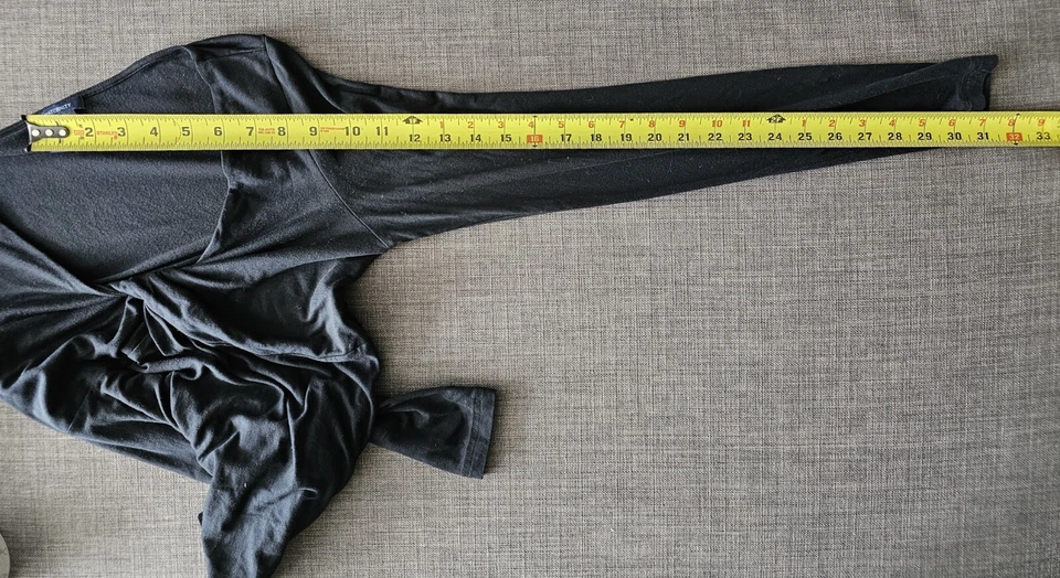 Top GAP Maternity Twist Frontal Manga Larga Talla Pequeña Foto 4 de 4