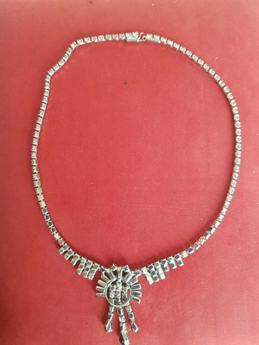 Lovely iconic Art Deco paste rhinestone diamante rhodium necklace - Picture 3 of 3