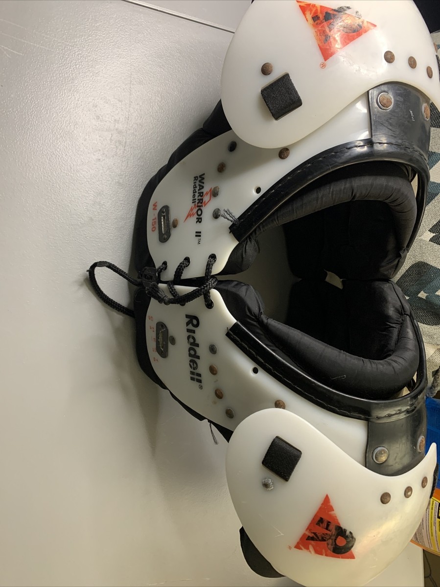 Riddell Warrior ll W-150 Football Shoulder Pads 14-15 Shoulders 34