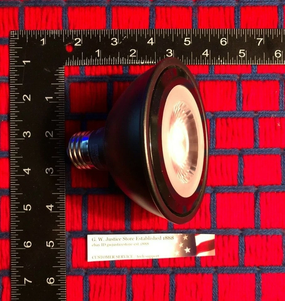 NEW LED 25000 hr. R30 75w FLOOD PAR30 light bulb 2700K 750 lumen 10w use 90 CRI - Image 3 of 3