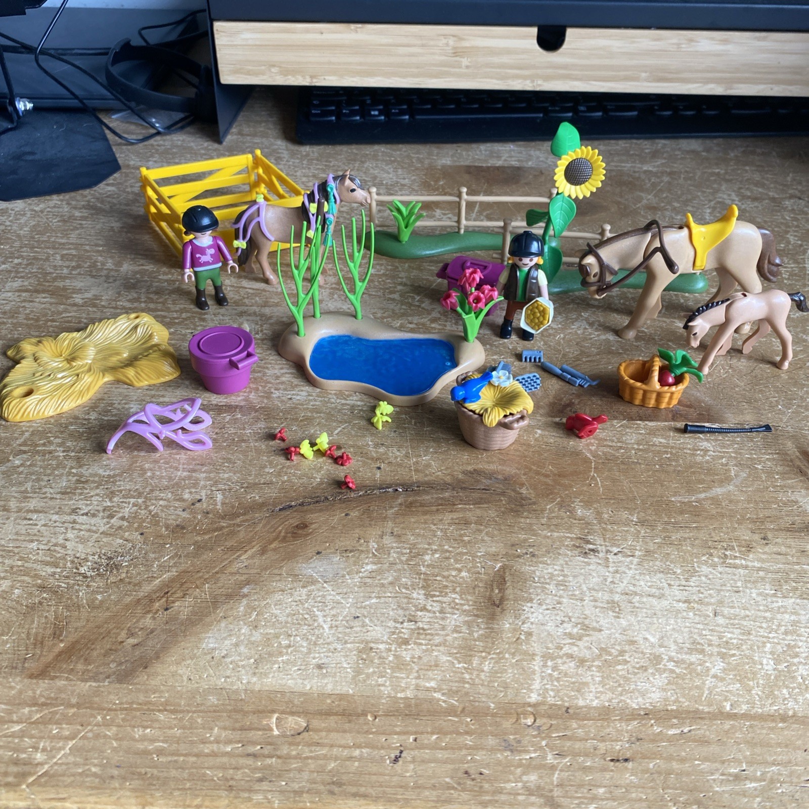 Playmobil Cavallo e Pony Tre Cavalli e Cavalieri con Cappelli