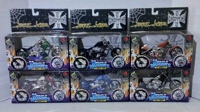 Lot Of 6 Jesse James West Coast Choppers   1:18 Muscle Machines Bikes MIB
