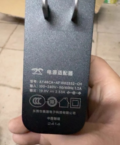 AY48CA-AF1902532-CH 19V 2.53A Charger Transformer - 第 1/2 張圖片