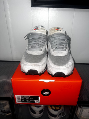 Size 8.5 - Nike LDV Waffle x Fragment Design x Sacai Gray
