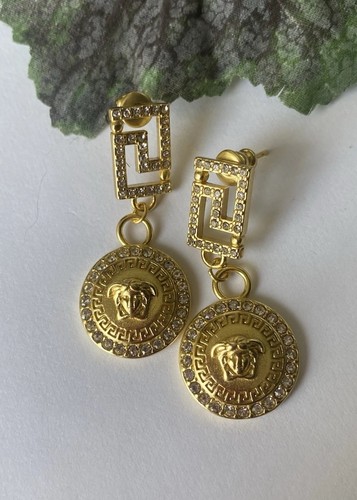 Versace Signature Dangle Earrings/GV-E-0004