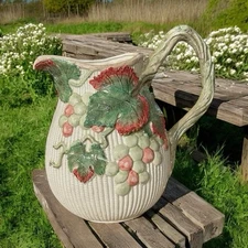 Tea Party Fitz Floyd Grape & Vine Pitcher 1988 3 1/2 Qt