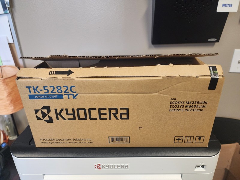 Kyocera TK-5282C Original Toner Cartridge - Cyan (1t02twcus0)