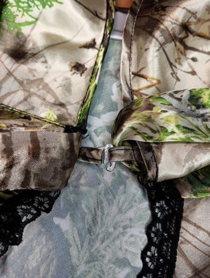 Conjunto de camisón lencería camuflada satinada Babydoll Black Widow para mujer S Y2K encaje frontal abierto Foto 4 de 4