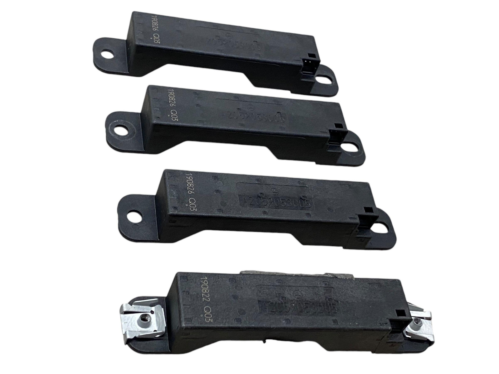 2019-2023 ASTON MARTIN VANTAGE KEYLESS ENTRY ANTENNA RECEIVER MODULE SET x4 OEM