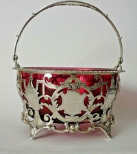 Art Deco Silber London 1923 Punze Korb mit original Cranberry Glaseinsatz