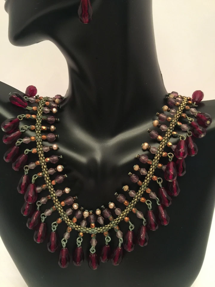 Conjunto de Pendientes Colgantes Collar Cuerda Tono Dorado Gema Perla Rubí Simulado De Colección Avon  Foto 2 de 4