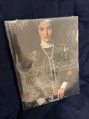 Contemporary Muslim Fashion by Jill D'Alessandro (English) Hardcover SEALED