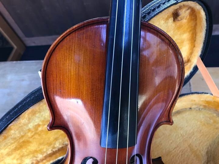 1976 SUZUKI / スズキ バイオリンNo 300 4/4 Suzuki Violin No.300 4/4 Full Size, 1976 Model, with Hard
