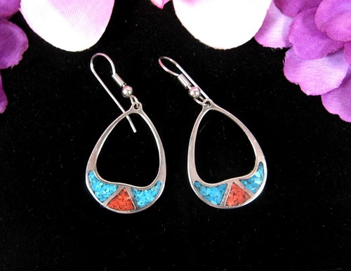 TEARDROP TURQUOISE & CORAL CHIPS Vintage PIERCED EARRINGS Slivertone 1.75"