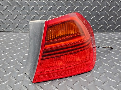 BMW 3er E90 Pre-LCI Rückleuchte rechts 6937458