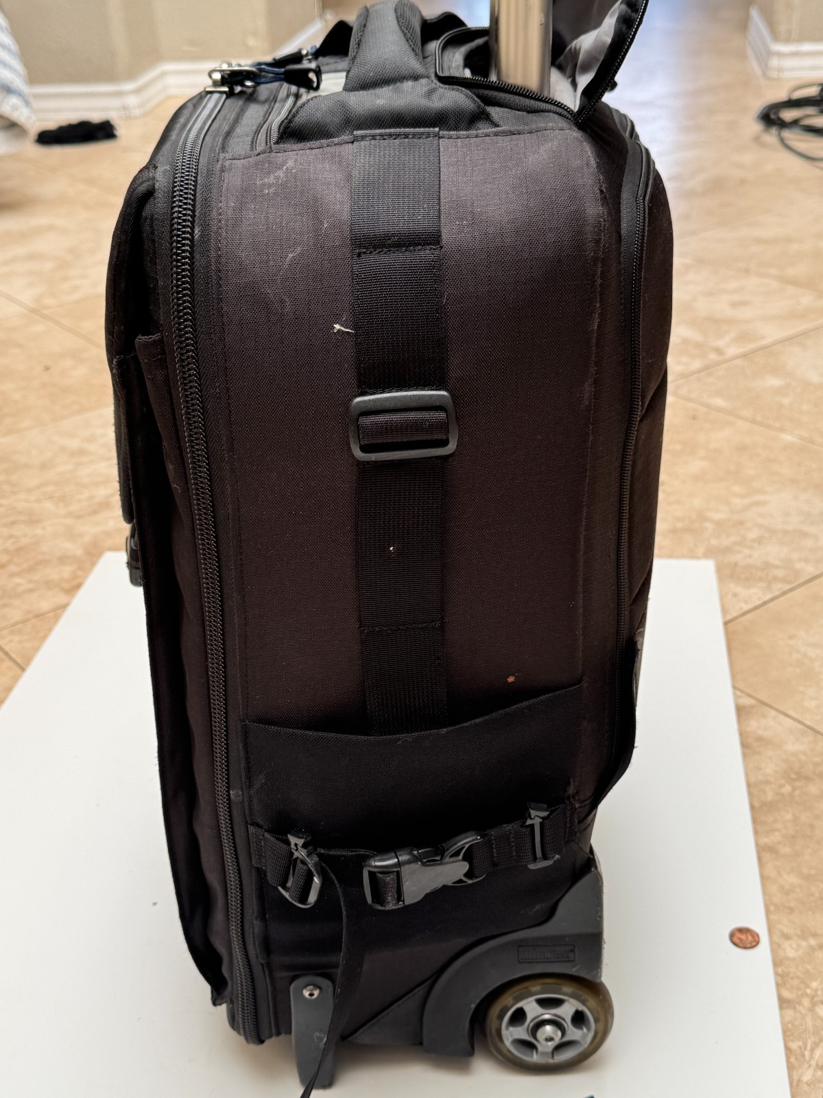 Think Tank Photo Airport Takeoff Rolling Camera Bag – Wheeled Backpack