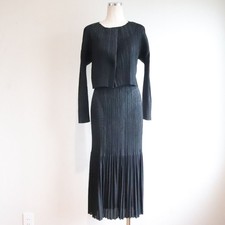 ISSEY MIYAKE PLEATS PLEASE Set Up Long Skirt Black Flare Size 3 90s Used Japan
