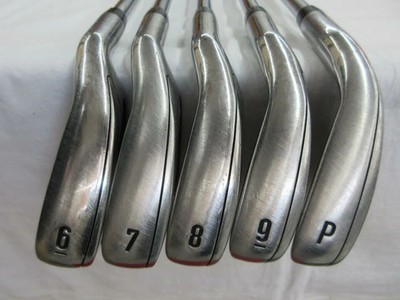 Callaway MAVRIK Eisensatz 6-9, P NS PRO Zelos 7 Stahl Stiff RH R71218045