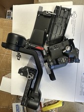 DJI RS 4 3-Axis Gimbal Stabilizer For Cameras CP.RN.00000343.01 Black - SEE PICS