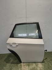 Porte arrière et accessoires Subaru IMPREZA