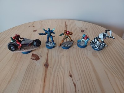 Lot of Five (5) Nintendo Metroid Amiibos