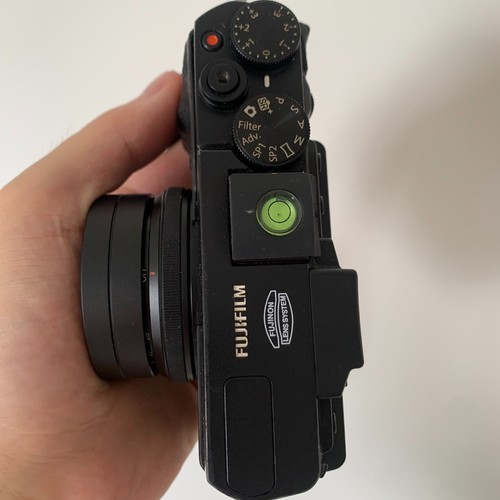 Fujifilm FinePix X30 Digital Camera 12.0MP 4xOptical Zoom English Language Black - Picture 3 of 5