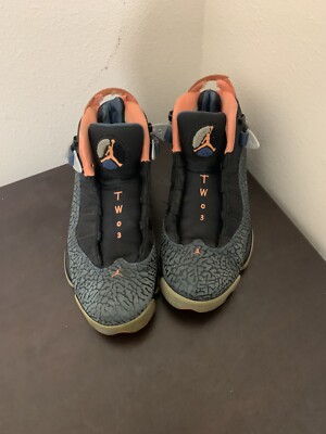 atomic orange six rings