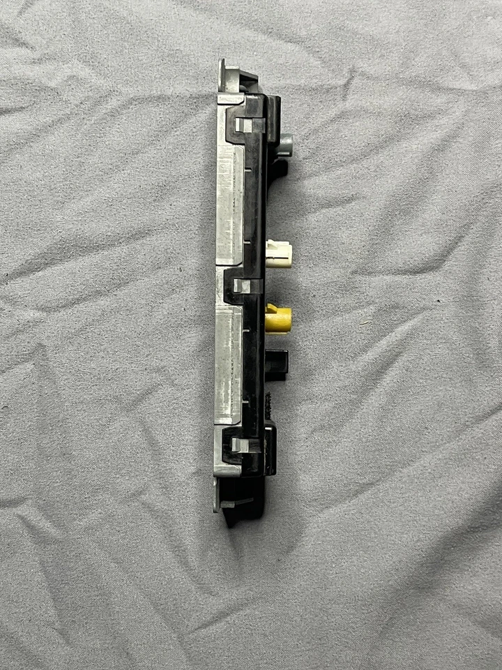 2013 2017 AUDI A5 S5 RS5 ЛЕВЫЙ ДРАЙВЕР АНТЕННА УСИЛИТЕЛЬ МОДУЛЬ 8T0 035 225 AA OEM - Изображение 4 из 4