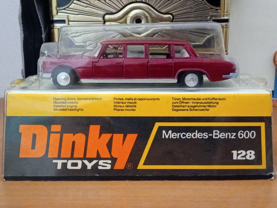 Dinky Toys 1:43, "Mercedes-Benz 600" N°128. Con Scatola. - Immagine 3 di 4